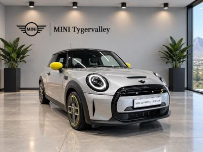 2023 MINI Hatch Cooper SE