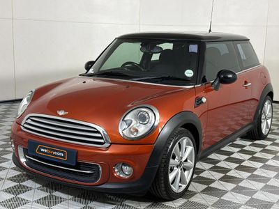 2011 MINI Hatch Cooper