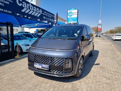 2022 Hyundai Staria 2.2d Executive Auto