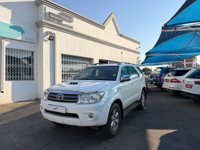 2011 Toyota Fortuner 3.0 D-4D Raised Body