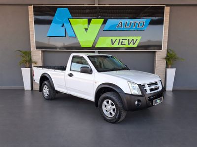 2013 Isuzu KB 240 LE