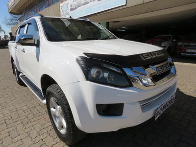 2015 Isuzu KB 300 D-Teq LX 4x4 Double-Cab