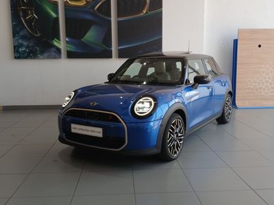 2024 MINI Hatch Cooper S Auto