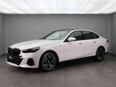 2025 BMW 5 Series 520d M Sport