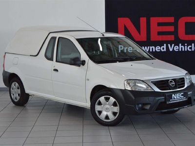 2023 Nissan NP200 1.6 A/C Safety Pack