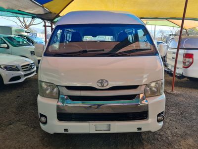 2018 Toyota Quantum 16 seater