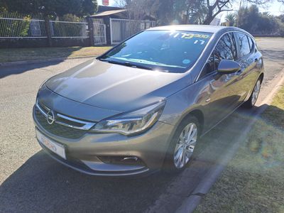 2018 Opel Astra 1.0T Enjoy 5-dr