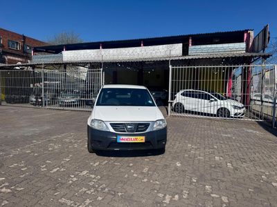 2014 Nissan NP200 1.6