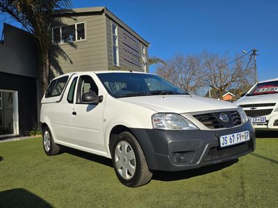 2020 Nissan NP200 1.6 A/C Safety Pack