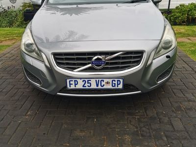 2013 Volvo S60 T4 Excel Auto
