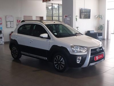 2017 Toyota Etios Cross 1.5 XS 5-dr