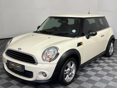 2014 MINI Hatch One 1.6