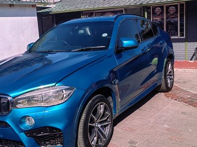 2015 BMW X6 M