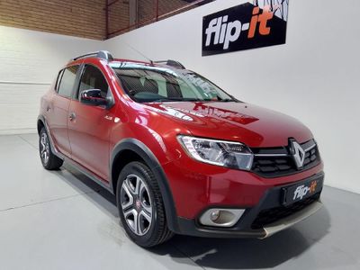 2020 Renault Sandero 900T Stepway Plus | Techroad