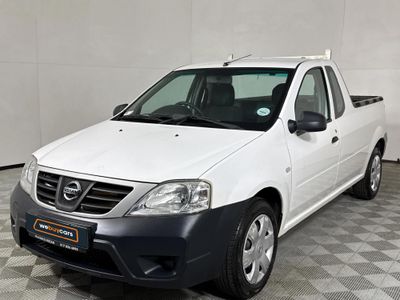 2020 Nissan NP200 1.6 A/C Safety Pack