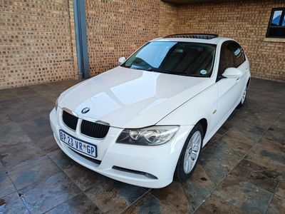 2009 BMW 3 Series 320i Exclusive