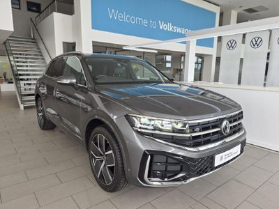 2025 Volkswagen Touareg V6 TDI R-Line