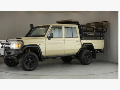 2022 Toyota Land Cruiser 79 4.5 D Double-Cab