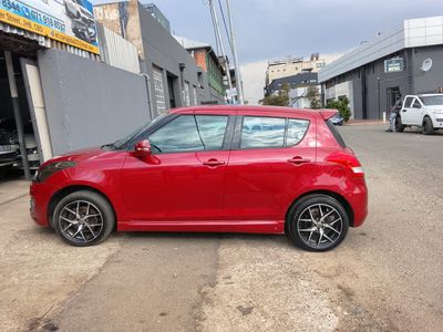 2015 Suzuki Swift 1.6 Sport
