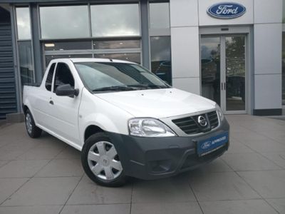 2024 Nissan NP200 1.6 A/C Safety Pack