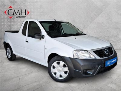 2024 Nissan NP200 1.6 A/C Safety Pack