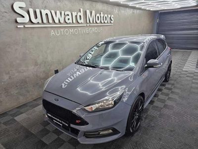 2016 Ford Focus 2.0 EcoBoost ST1