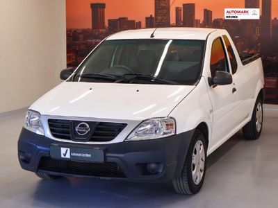 2022 Nissan NP200 1.6 A/C Safety Pack