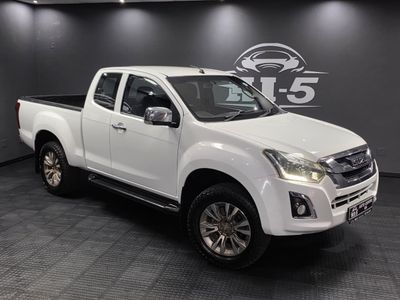 2018 Isuzu KB 300 D-Teq LX 4x4 Extended Cab