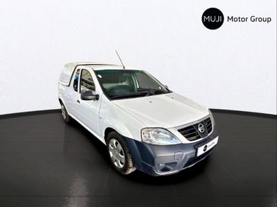 2022 Nissan NP200 1.6 A/C Safety Pack