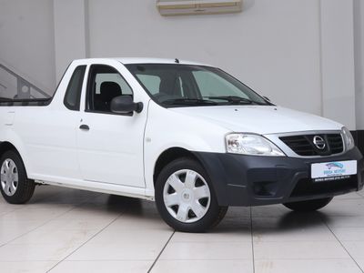 2021 Nissan NP200 1.6 A/C Safety Pack