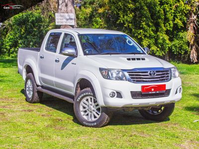 2014 Toyota Hilux 3.0 D-4D Raider 4x4 Auto Double-Cab