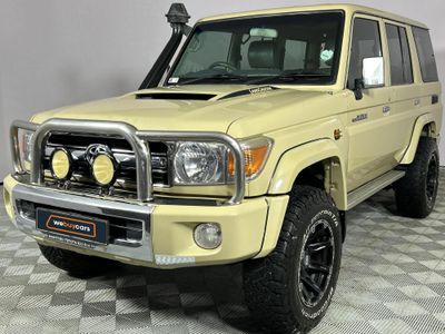 2015 Toyota Land Cruiser 76 4.5 D V8 Station Wagon