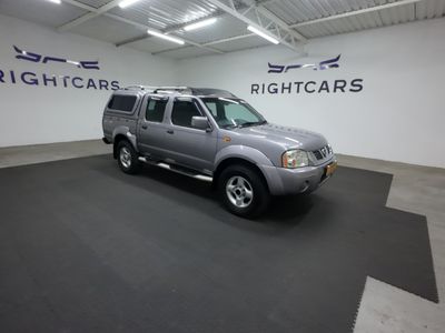 2002 Nissan Hardbody 3300i SEL Auto 4x4 Double-Cab