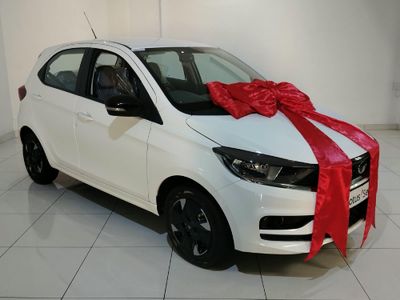 2026 TATA Tiago 1.2 XT