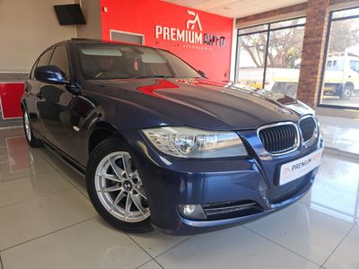 2010 BMW 3 Series 320i Exclusive
