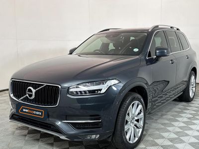 2017 Volvo XC90 T6 Momentum AWD