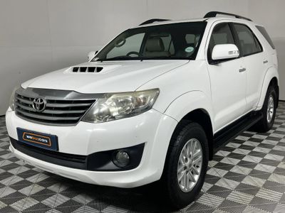 2012 Toyota Fortuner 2.5 D-4D Raised Body
