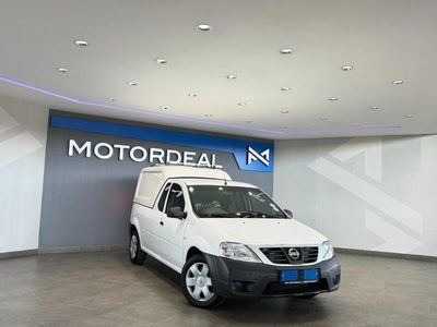 2023 Nissan NP200 1.6 A/C Safety Pack