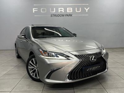 2019 Lexus ES 250 EX