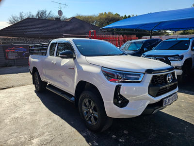 2025 Toyota Hilux 2.4 GD-6 Raised Body SRX Extended Cab