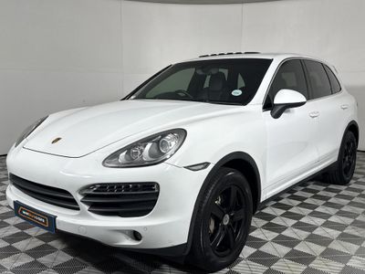 2012 Porsche Cayenne S Auto