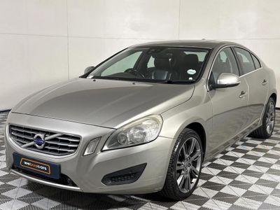 2011 Volvo S60 D5 Auto