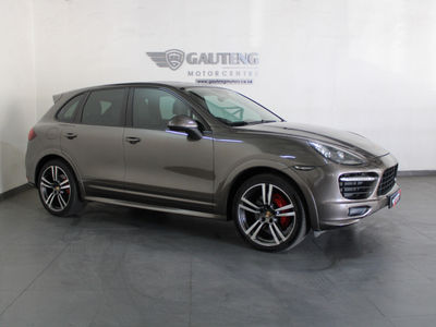 2014 Porsche Cayenne GTS Auto