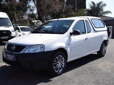 2021 Nissan NP200 1.6 A/C Safety Pack