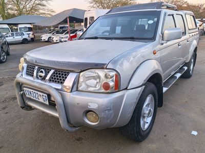 2005 Nissan Hardbody 2400i
