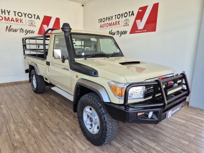 2016 Toyota Land Cruiser 79 4.5 D Single-Cab