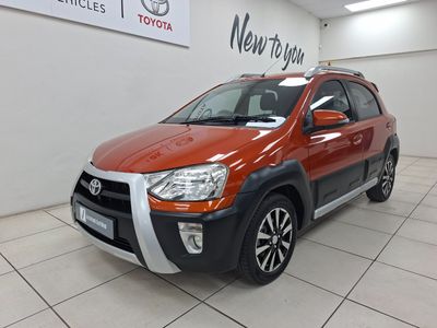 2015 Toyota Etios Cross 1.5 XS 5-dr