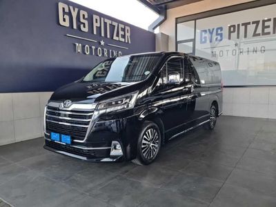 2021 Toyota Quantum 2.8 VX 9-seat