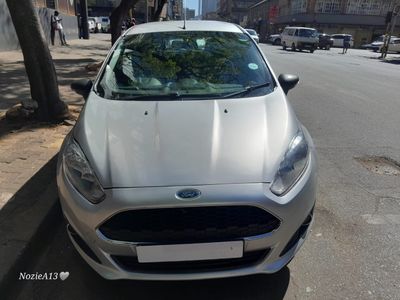 2013 Ford Fiesta 1.6 Ambiente Auto 5-dr