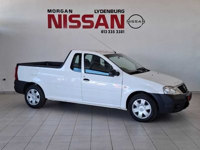 2023 Nissan NP200 1.6 A/C Safety Pack